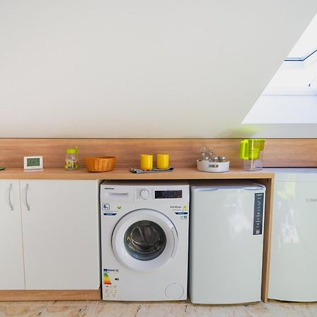 Pitstop Apartments Dumbravita  Ngoại thất bức ảnh