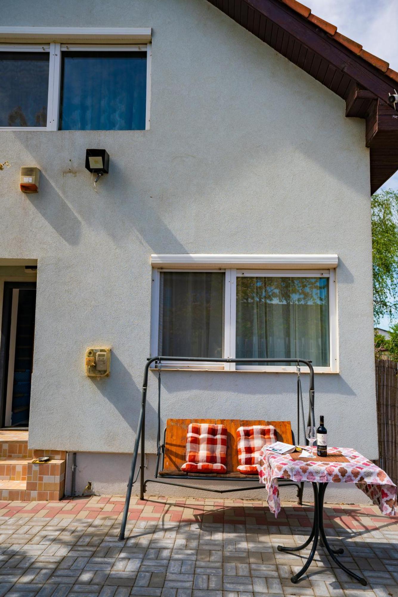 Pitstop Apartments Dumbravita  Ngoại thất bức ảnh