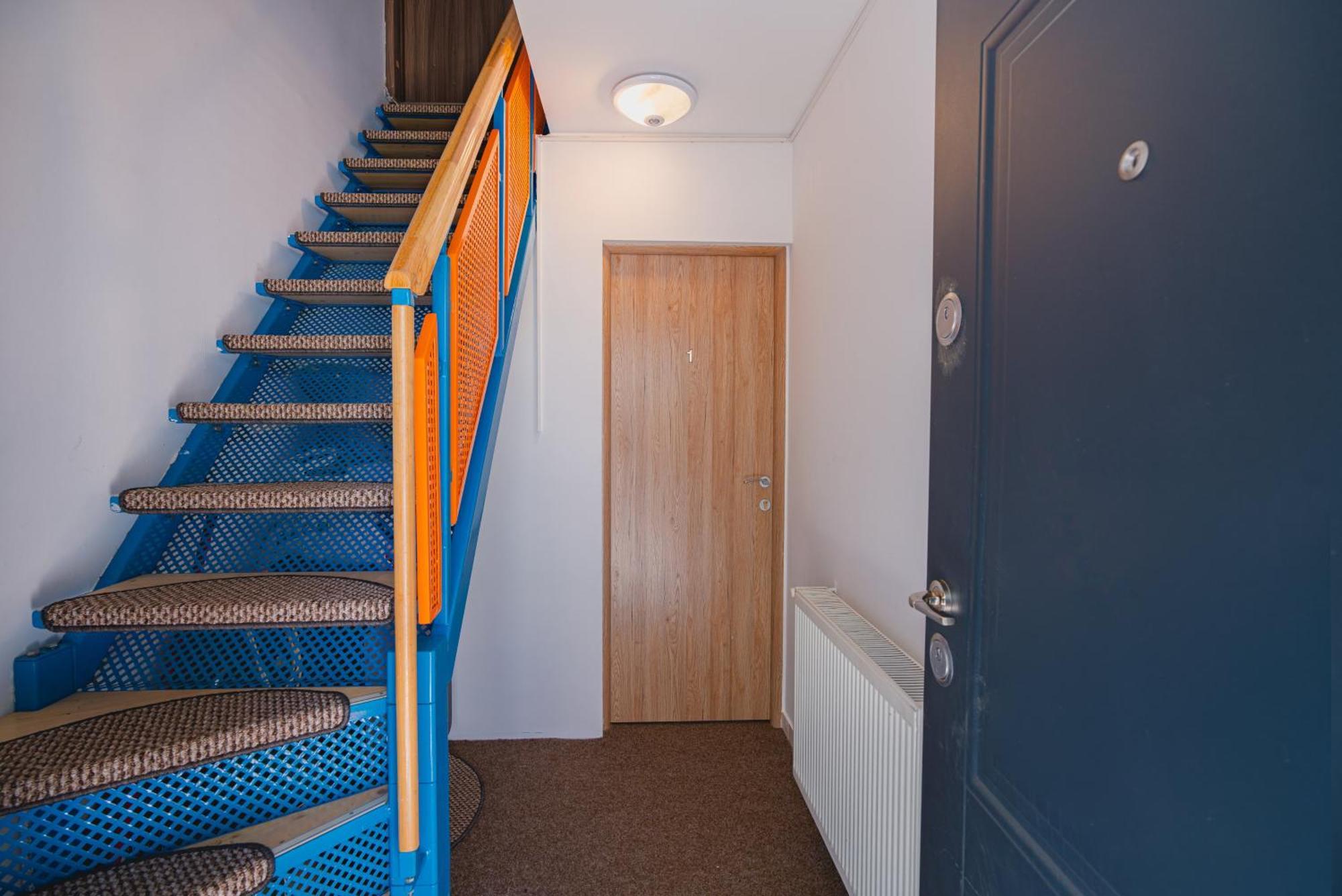 Pitstop Apartments Dumbravita  Ngoại thất bức ảnh